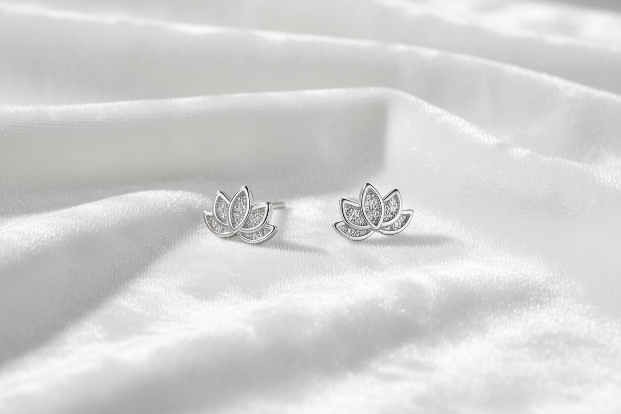 Lotus Studs