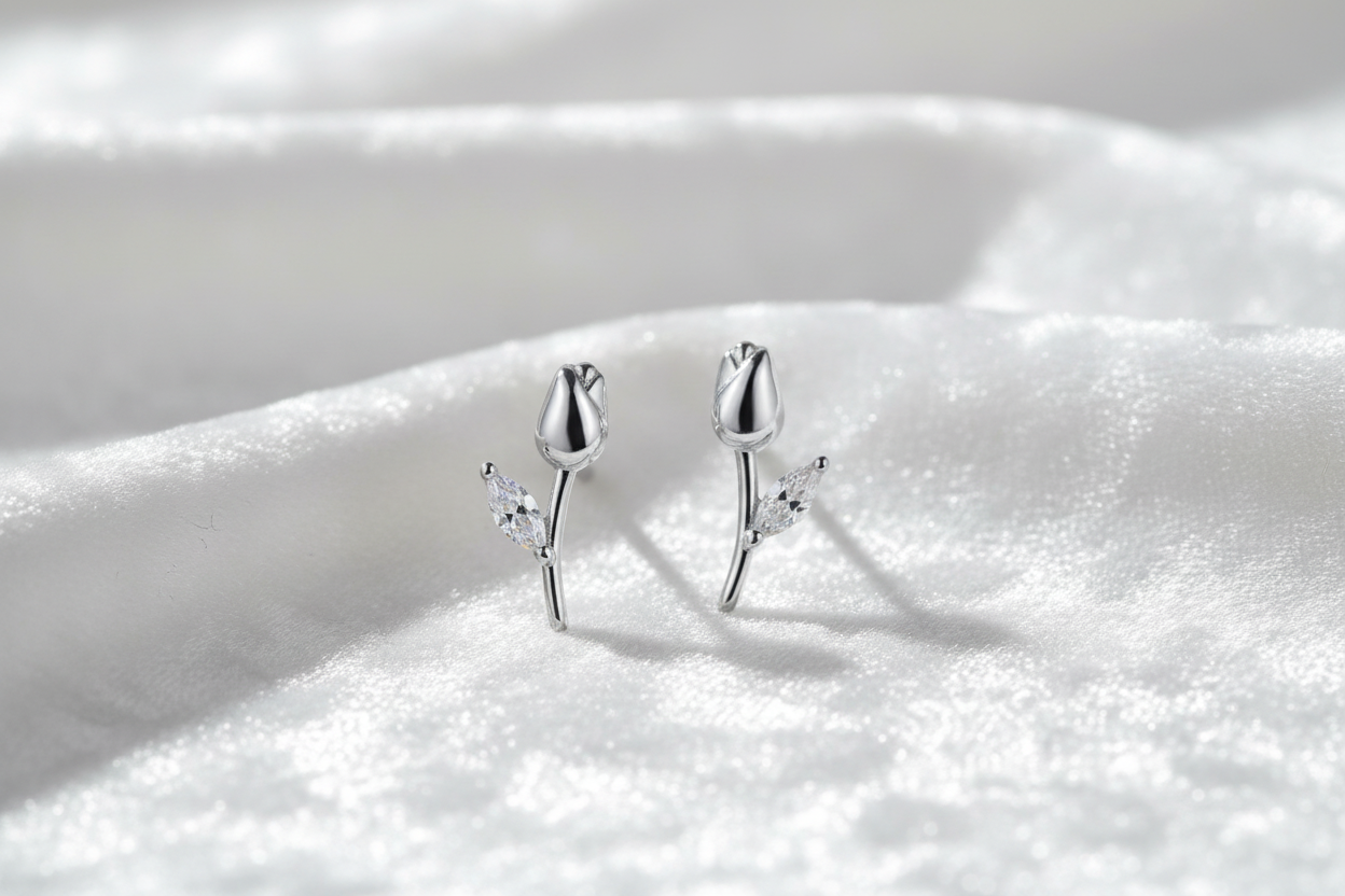 Daisy Studs